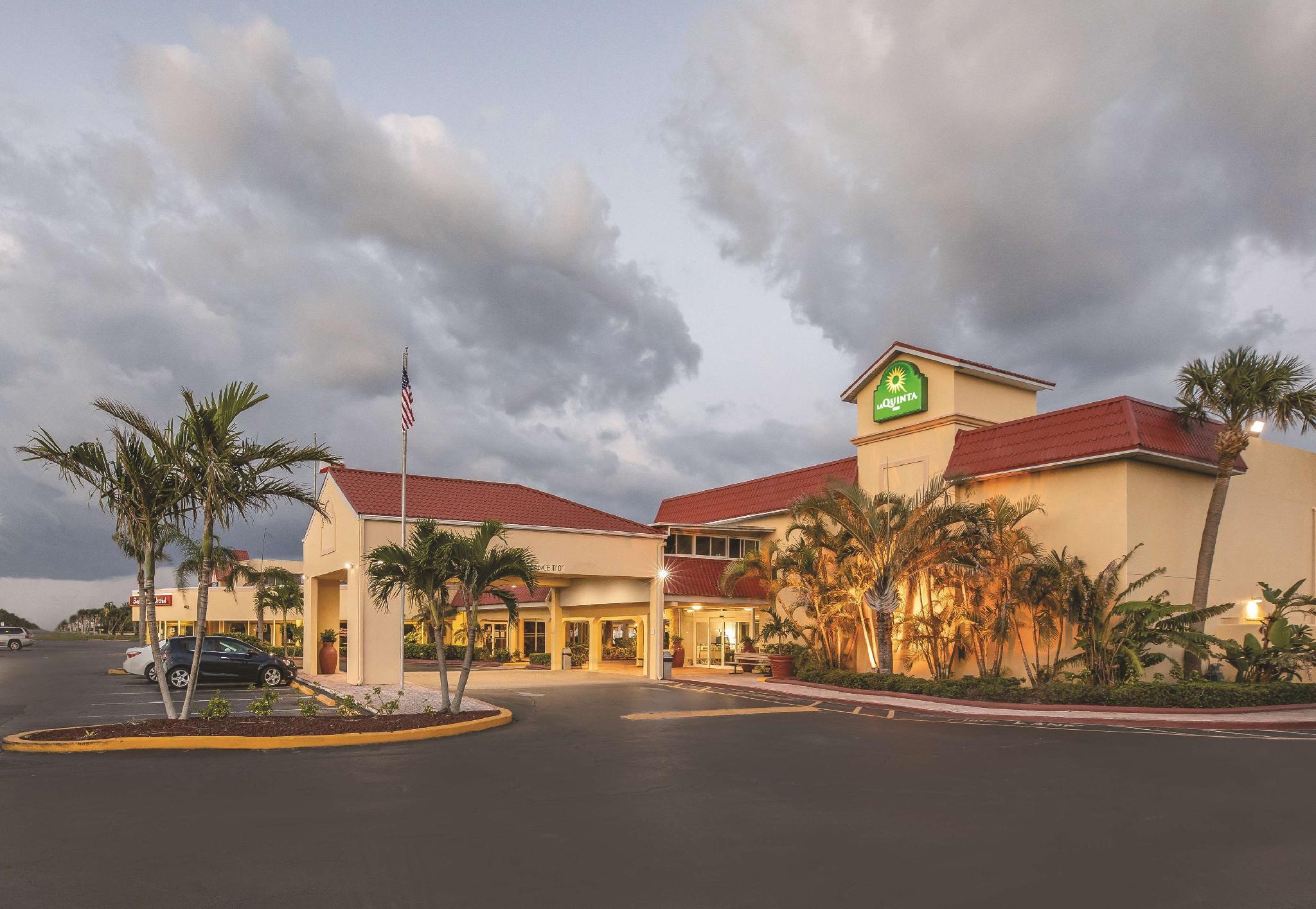 La Quinta Inn By Wyndham Cocoa Beach-Port Canaveral Luaran gambar